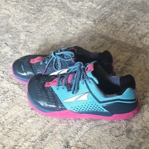 Altra cross Training Shoes